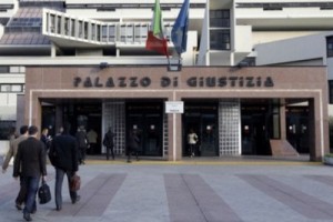 palazzo-giustizia-napoli
